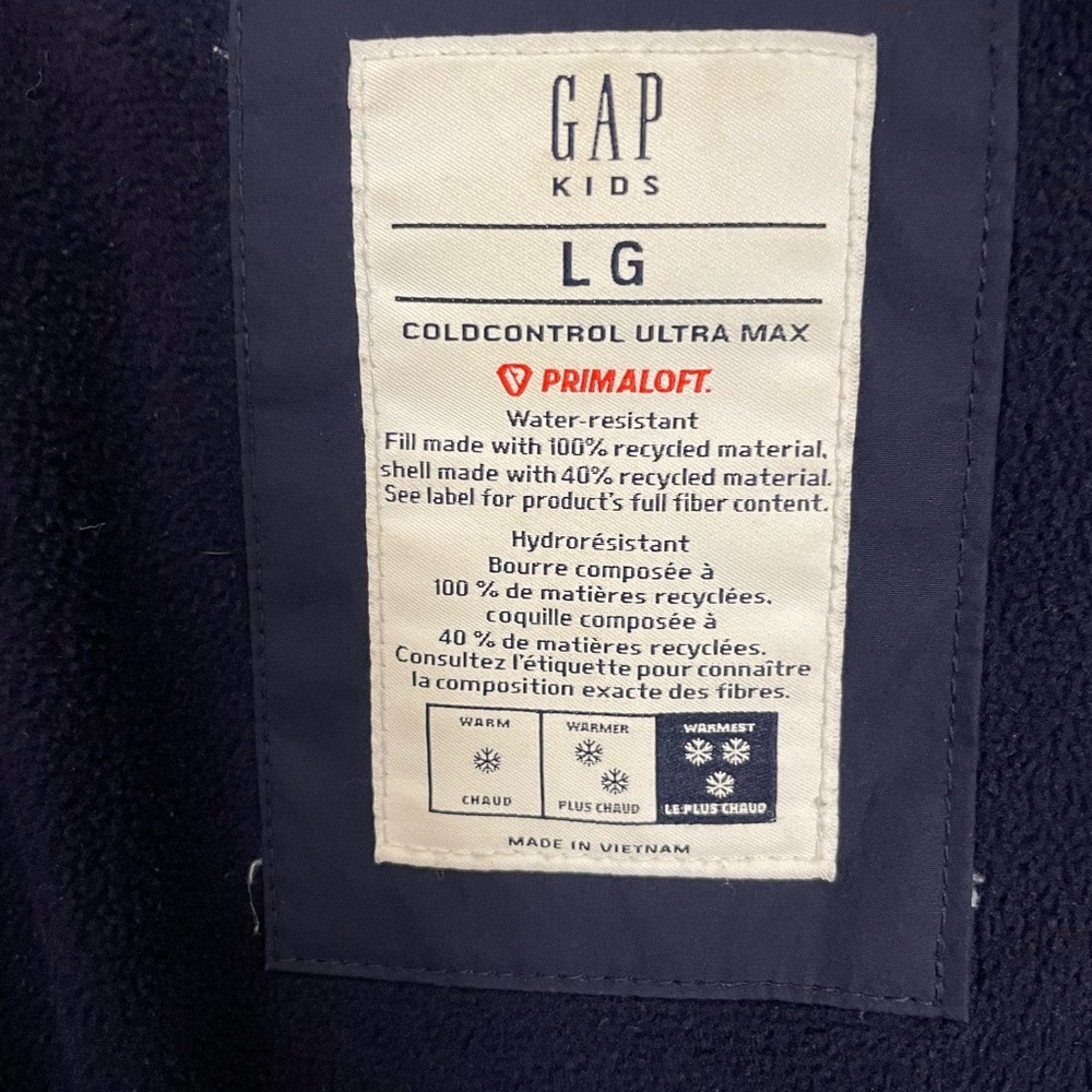 Kids (girls) winter parka, Gap, smoke free home - slightly damaged